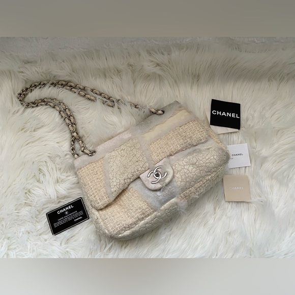 Chanel Patchwork Tweed Timeless Classic Rare with Chain Shoulder bag Authentic - Picture 3 of 17